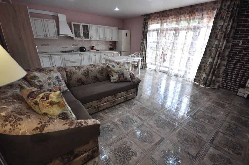 Коттедж делюкс