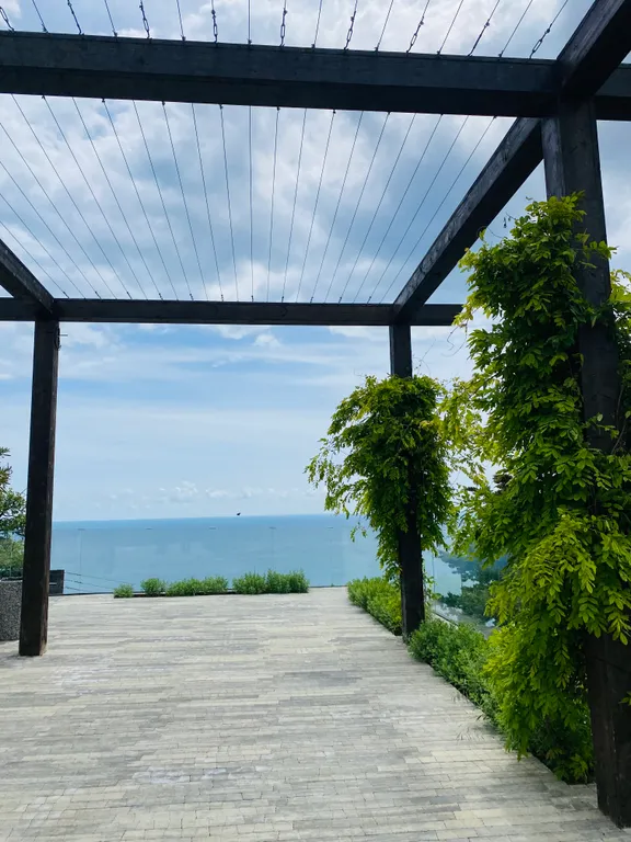 Студия с бассейном на семью с 2-3 детьми