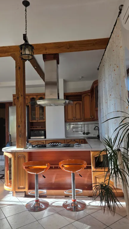 Коттедж на берегу камы