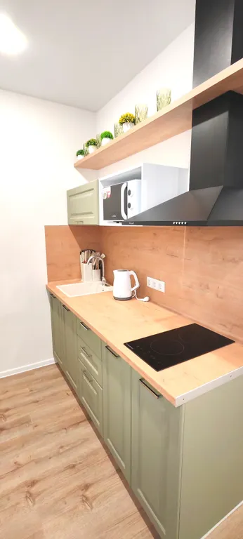 Уютная квартира с видом на закат в центре города