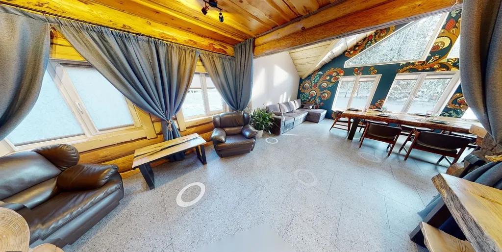 4-комнатный Дом