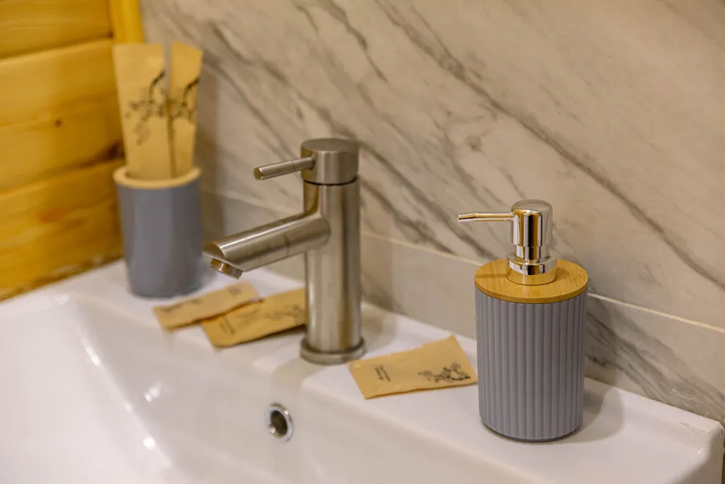 Коттедж в 10 минутах езды от города