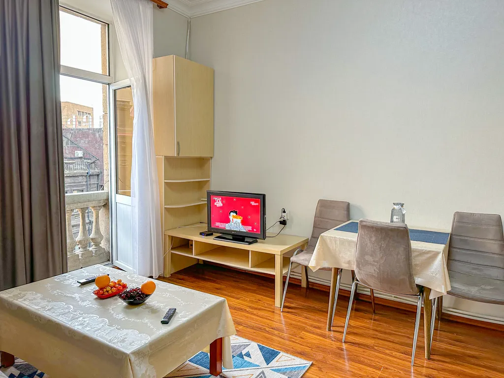 Квартира с французским балконом