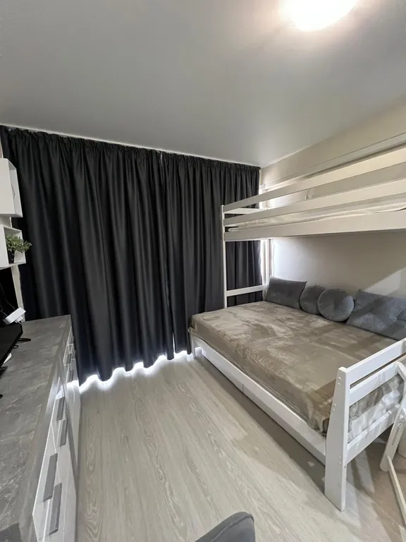 Студия на берегу моря