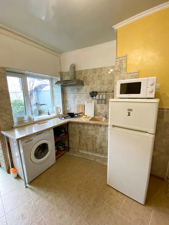 Виноградный дворик