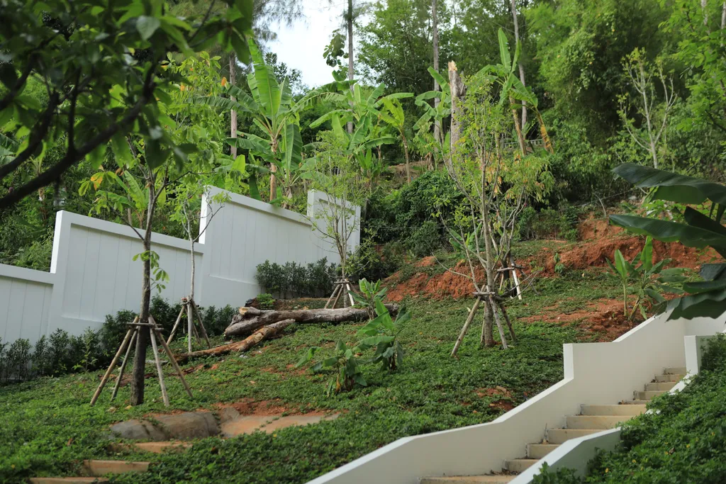 Супер однушка у моря с бассейном и спортзалом, тихое милое место