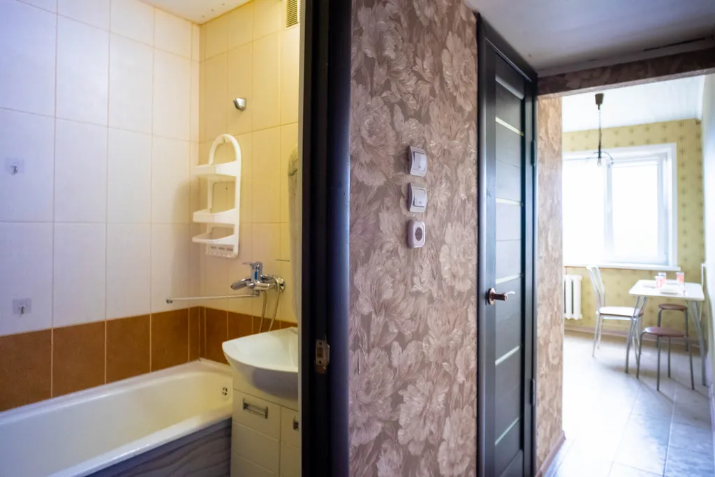 Апартаменты большие эконом-класса в Зареченском районе