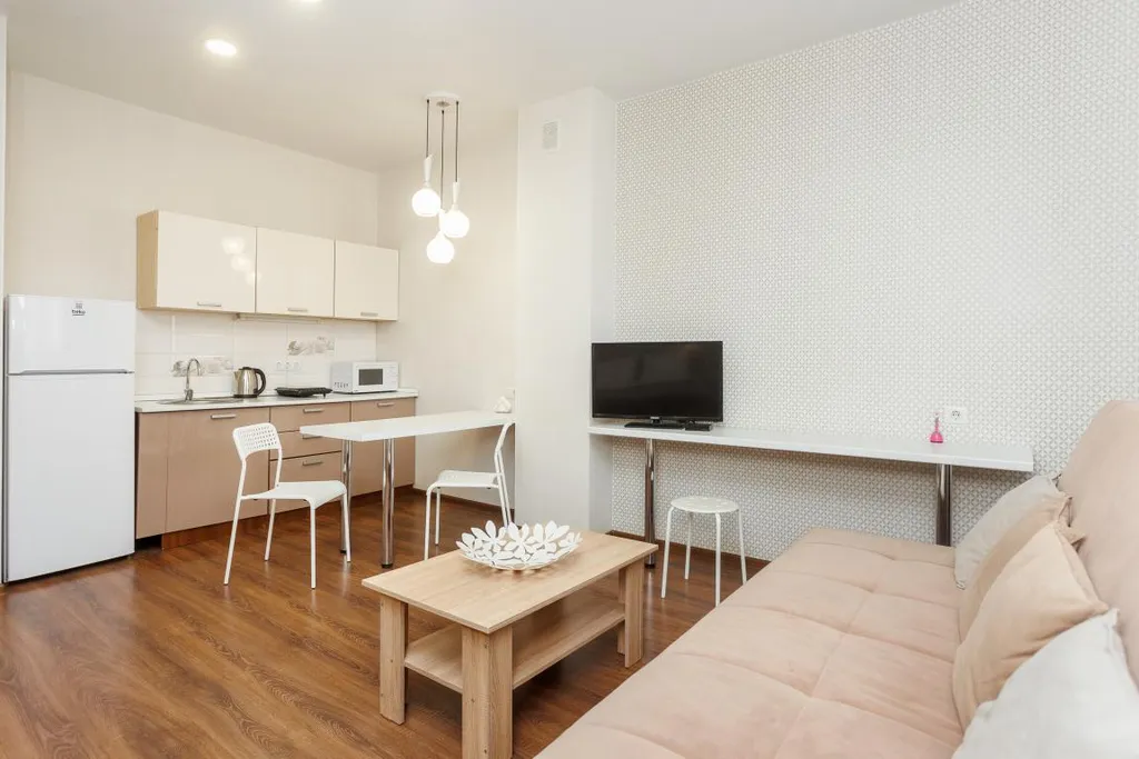 Апартамент в центре с видом на БЦ Высоцкий