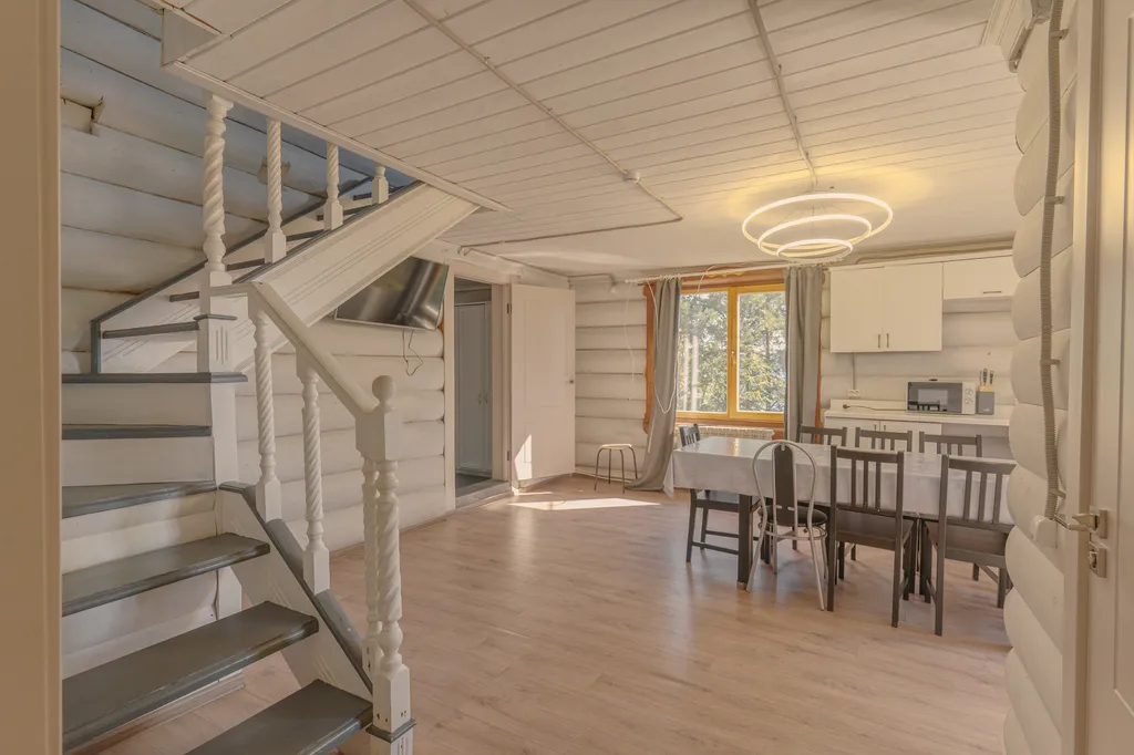 7-комнатный Дом