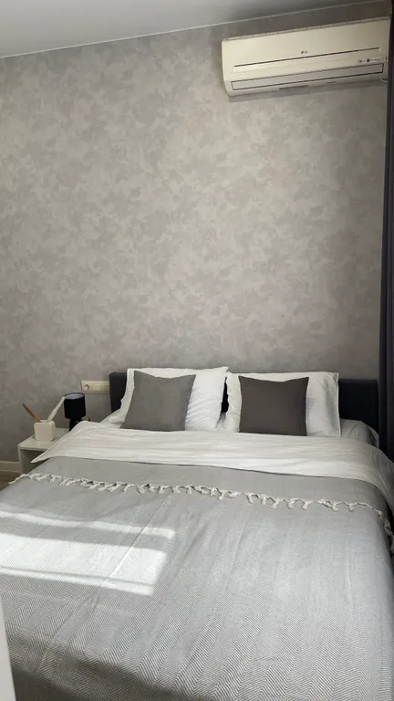 Студия в новой части города