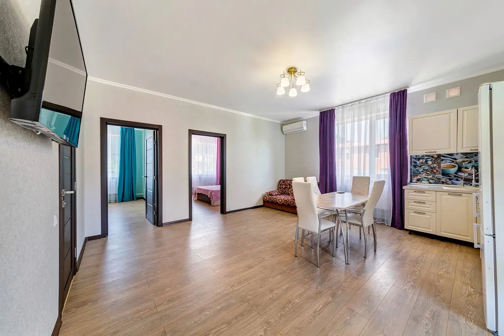 Коттедж Коттедж Отдых у моря — Прасковеевка