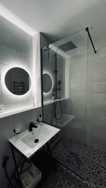 Место, где величие гор встречается с безграничностью моря