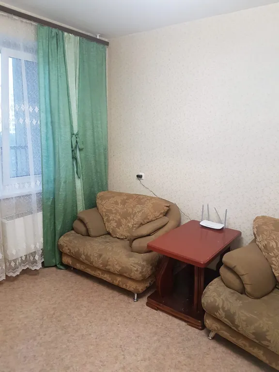 Ленинский район, Каштак, спортивные комплексы, учебные заведения