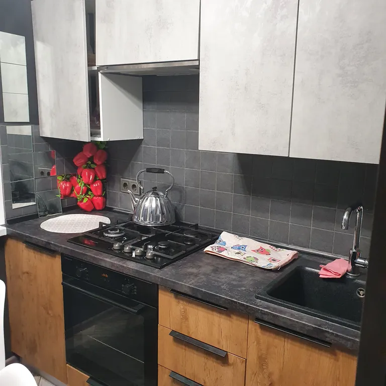 Квартира 3-комнатная Квартира — Калининград