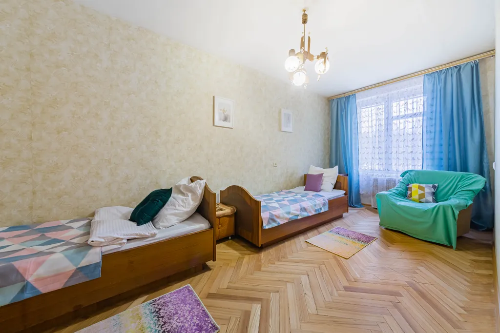 Квартира Квартира рядом с метро с балконом — Москва