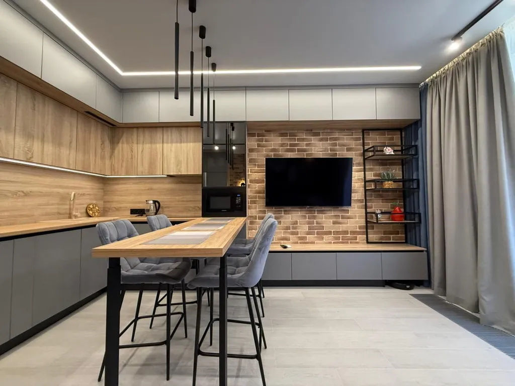 Дизайнерская студия с видом на море