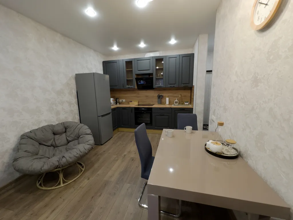 Новая и просторная квартира в современном жк