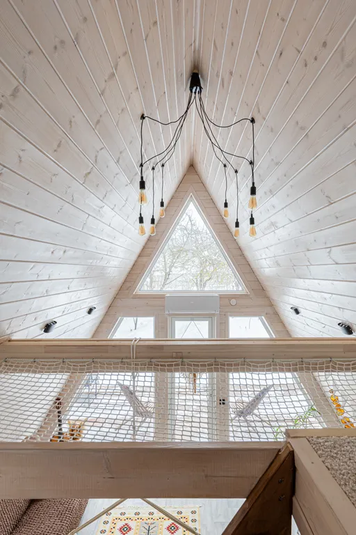 Домик Шалаш в центре Нижнего Новгорода