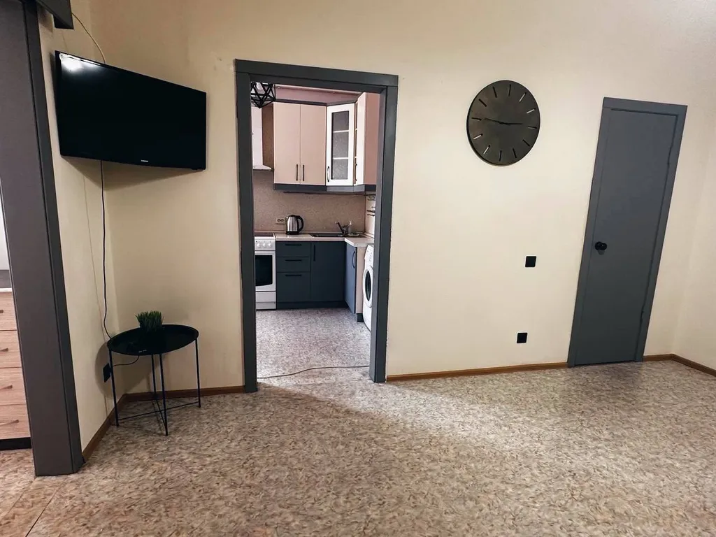 Квартира Хорошая квартира в спальном районе — Красноярск