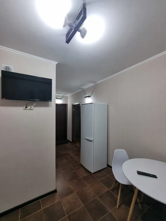 Квартира с новым ремонтом на Высоцкого 42