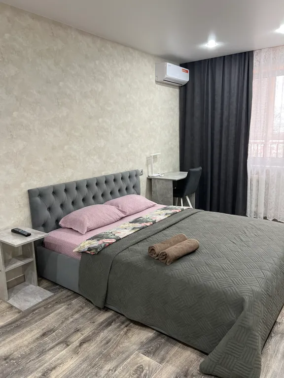 Уютная и чистая квартира в центре города Олимп — аренда посуточно в Нижнекамск