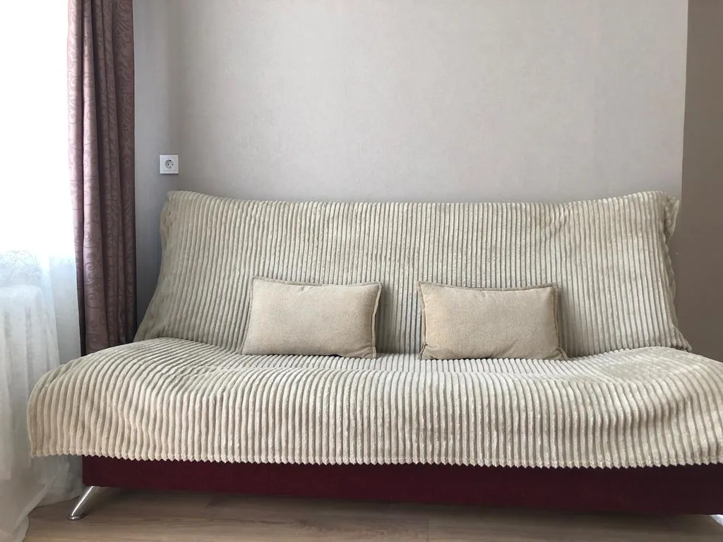 Комфортная квартира с ортопедической подушкой и матрасом