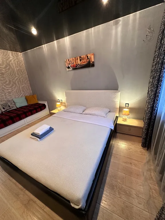 Двухкомнатная квартира в центре около Филармонии