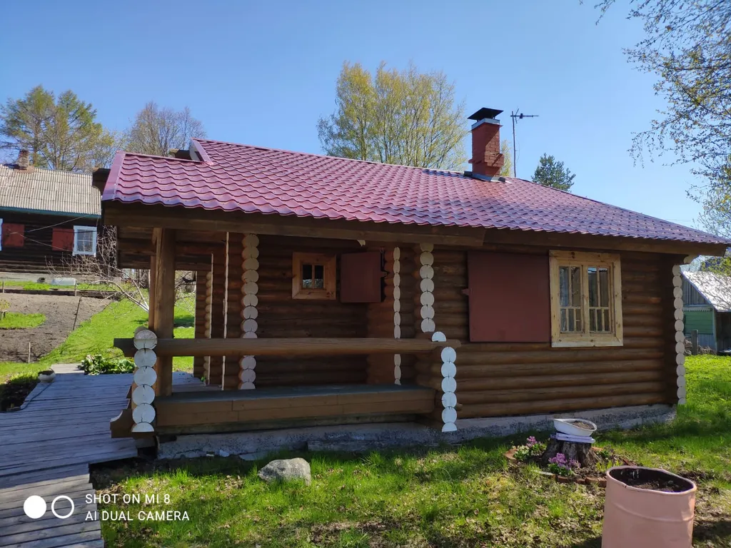 Уютный коттедж у реки