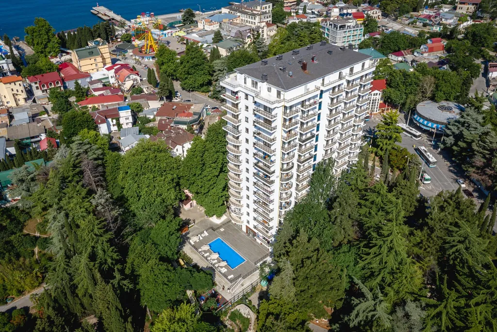 Уютная квартира, со свежим ремонтом, в минуте ходьбы от моря