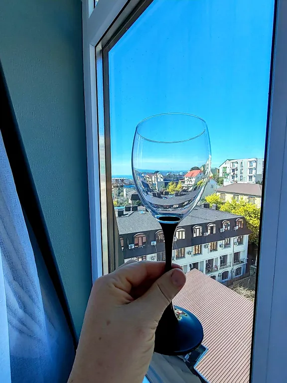 Квартира Квартира Мансардная студия с боковым видом на море — Адлер