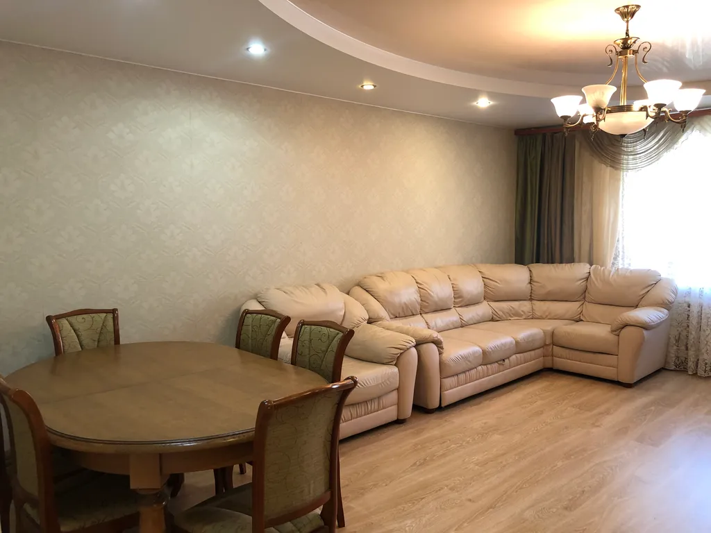 3-х комнатные апартаменты рядом с парком