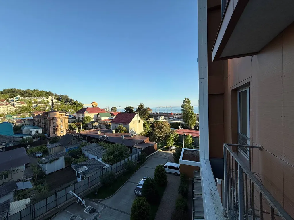 Орхидея – евродвушка у моря с открытым бассейном на территории