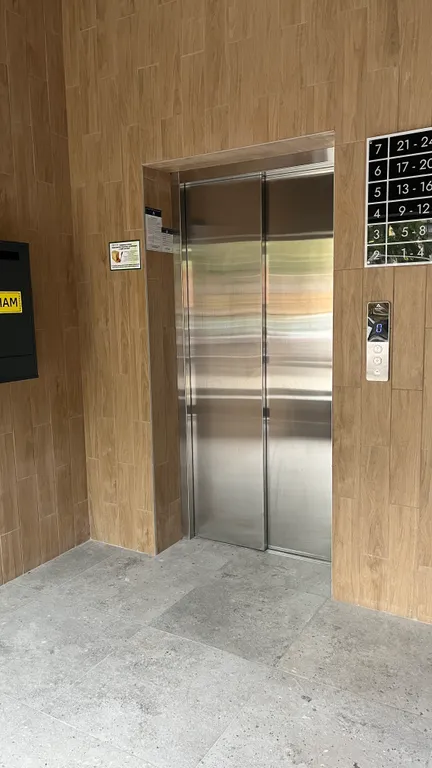 Семейная квартира с дизайнерским ремонтом и прекрасным видом из окон