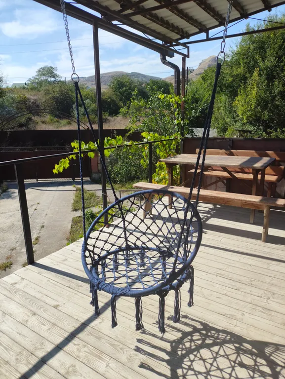 Дом с балконом