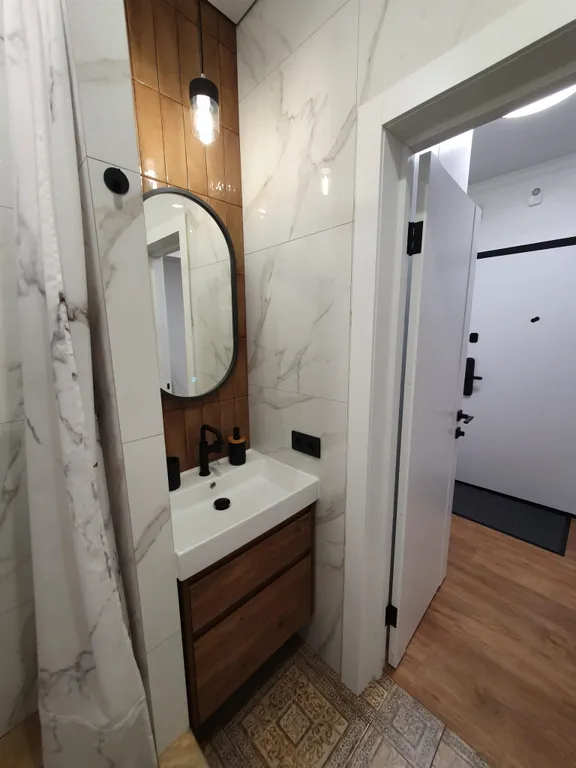 Квартира Квартира Студия с дизайнерским ремонтом — Красноярск