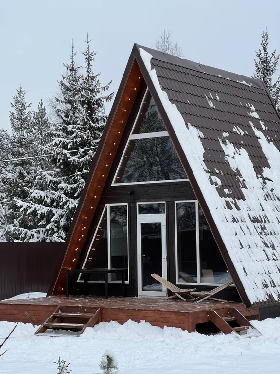 Уютный романтический домик А-фрейм