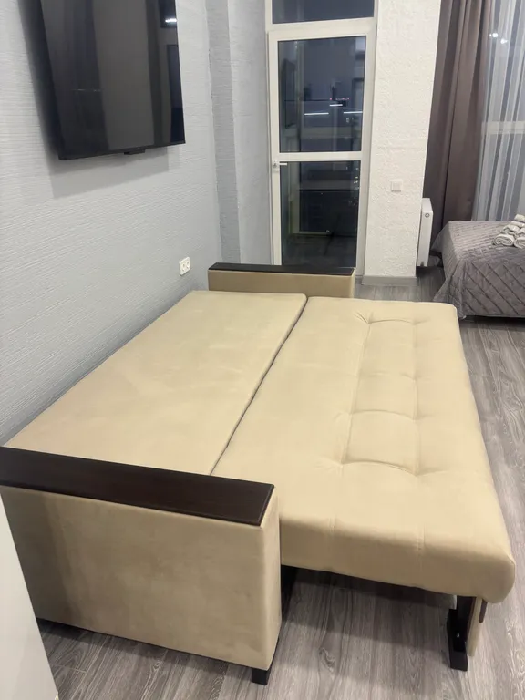 Просторная студия в Минск Мире