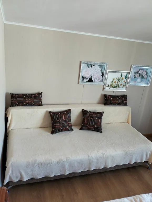 Уютный дом с цветами, видом на горы, мангалом