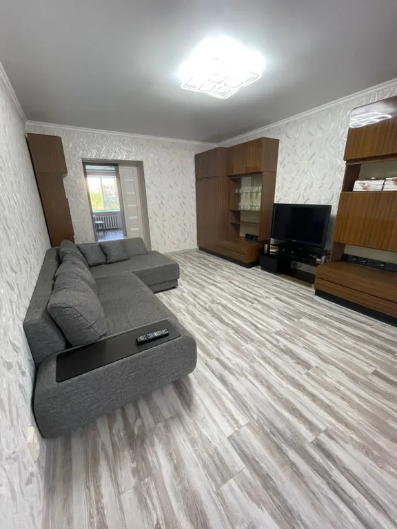 Уютная, просторная квартира рядом с трассой М 4 Дон — аренда посуточно в Каменск-Шахтинский