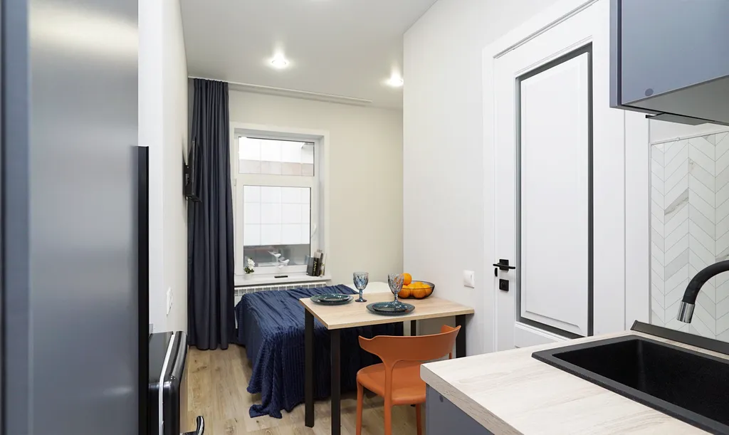 Студия с двуспальной кроватью, есть wifi и кондиционер