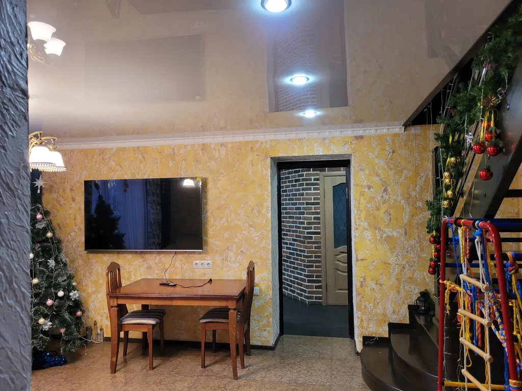 6-комнатный Дом