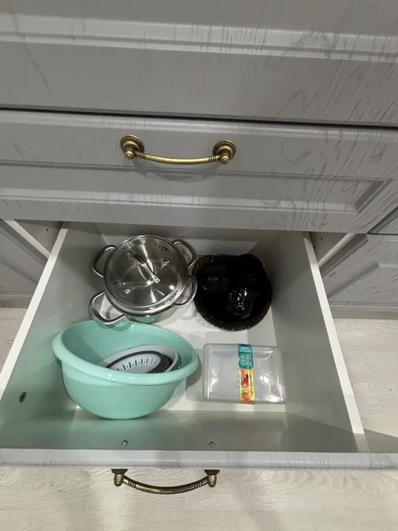 Квартира рядом с Александровской больницей