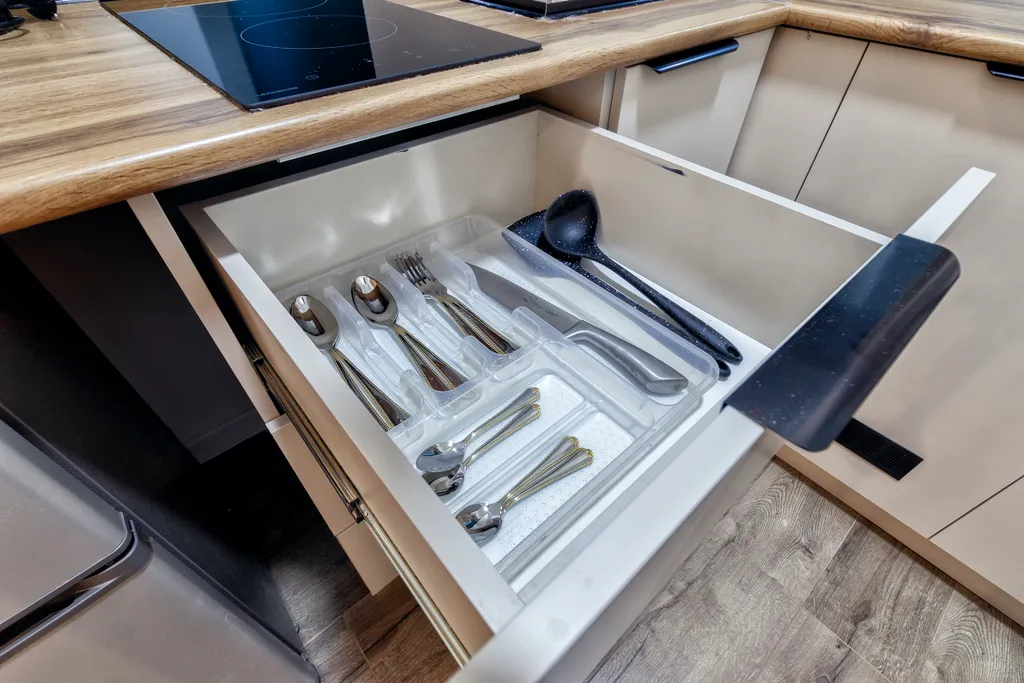 Элитные апартаменты с панорамным видом из окна в самом центре столицы