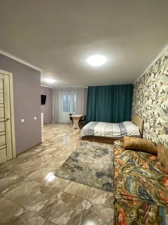 Просторная студия возле Арены 300