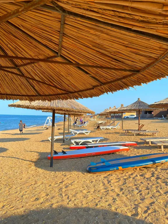 Дома у моря, первая линия, вид на море