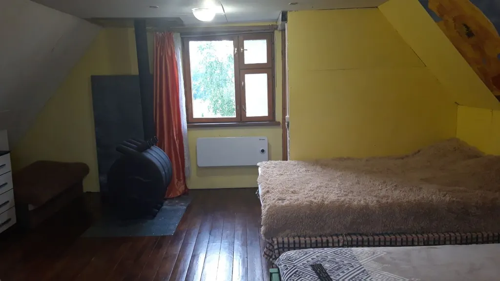 Дом-баня у озера