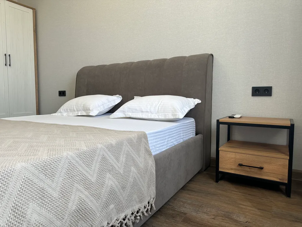 Квартира Апартаменты с красивым видом на озеро и горы — Махачкала