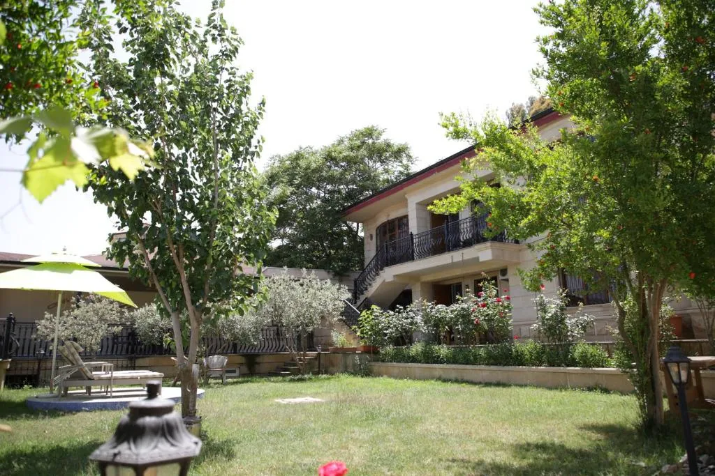 Вилла с видом на море