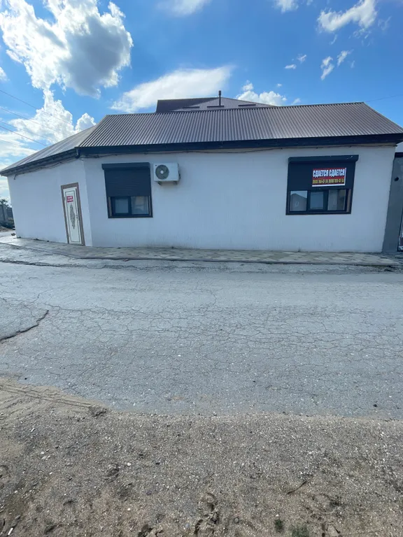 Коттедж Уютный домик на берегу моря — Махачкала