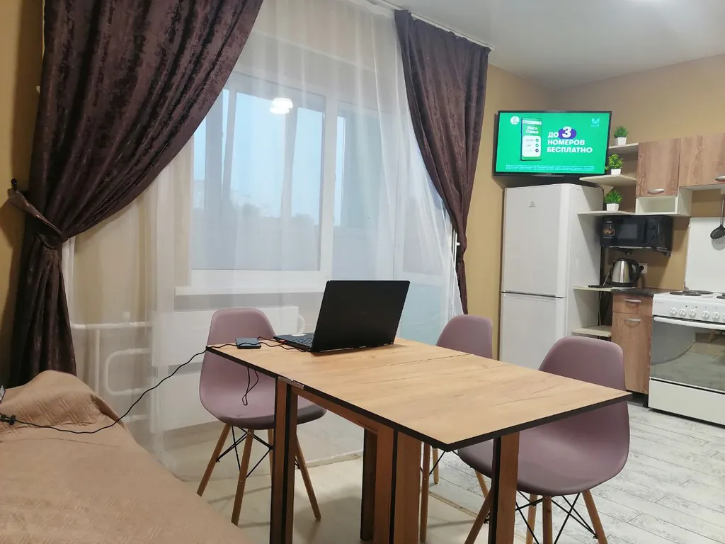 Уютная евротрешка возле парка Гагарина